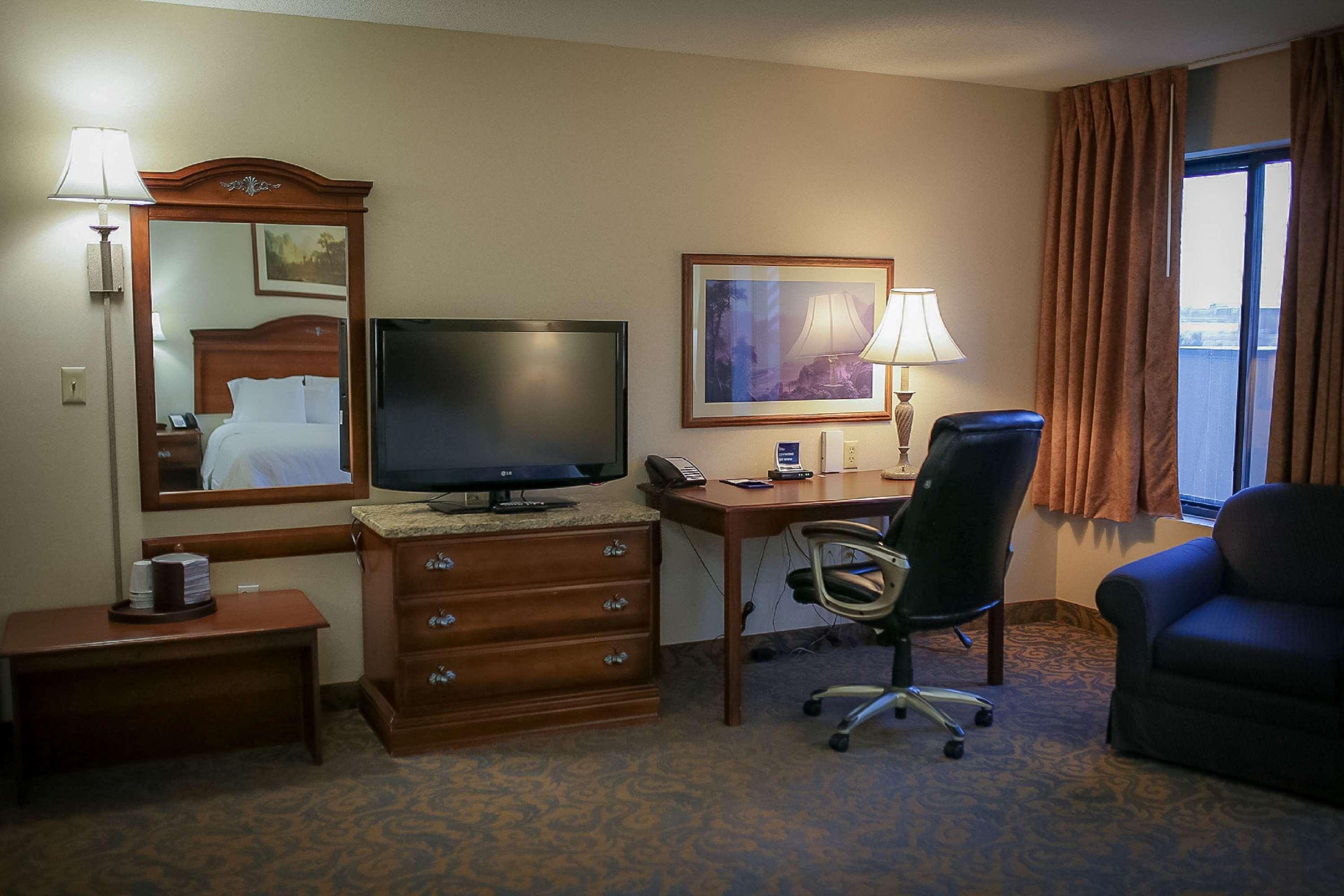 Surestay Plus Hotel By Best Western Cheyenne Kültér fotó